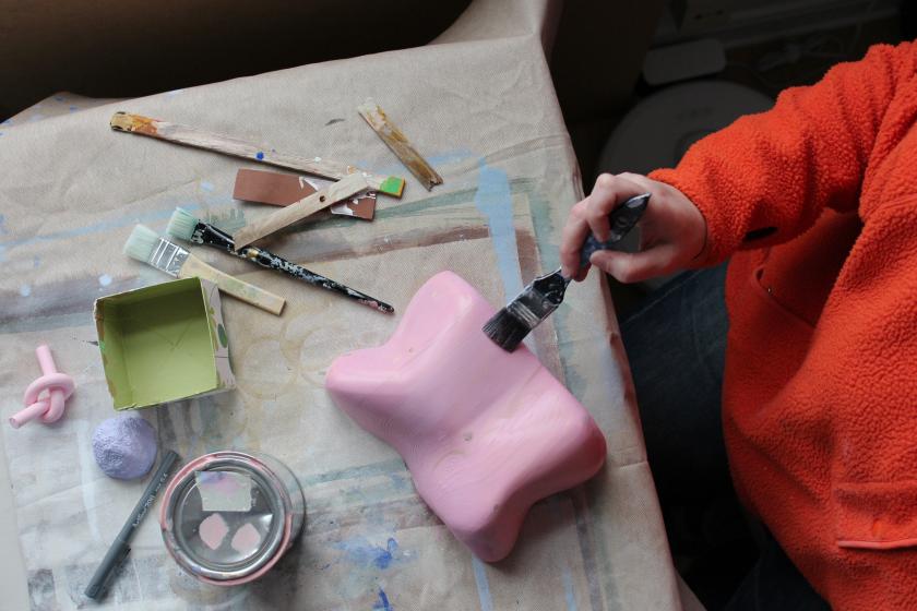 Painting shelf pink